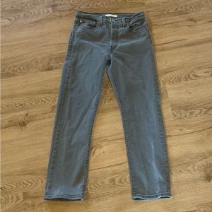 Levi’s wedgie size 30 grey